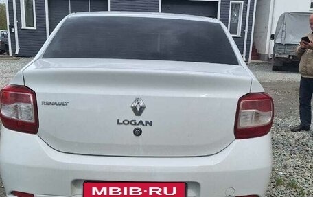 Renault Logan II, 2019 год, 650 000 рублей, 26 фотография