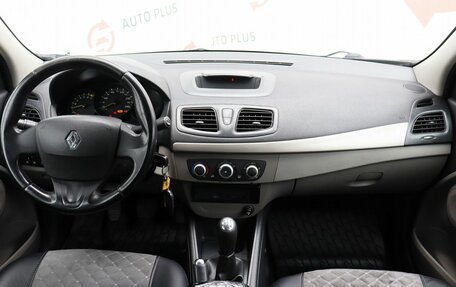 Renault Fluence I, 2012 год, 670 000 рублей, 8 фотография