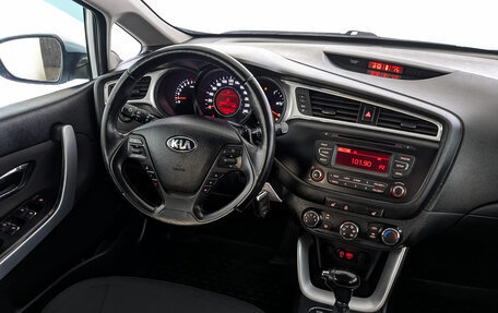 KIA cee'd III, 2018 год, 1 490 000 рублей, 28 фотография