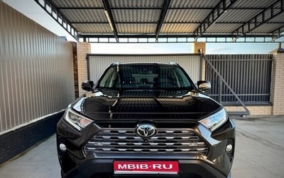 Toyota RAV4, 2019 год, 3 850 000 рублей, 1 фотография