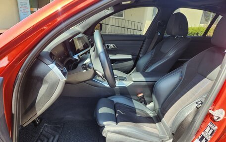 BMW 3 серия, 2022 год, 3 100 000 рублей, 10 фотография