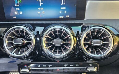 Mercedes-Benz CLA, 2022 год, 3 300 000 рублей, 13 фотография