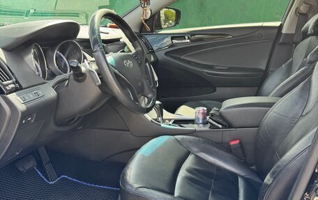 Hyundai Sonata VI, 2010 год, 1 300 000 рублей, 9 фотография