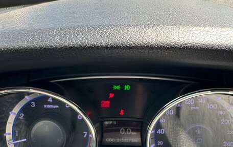 Hyundai Sonata VI, 2010 год, 1 300 000 рублей, 12 фотография