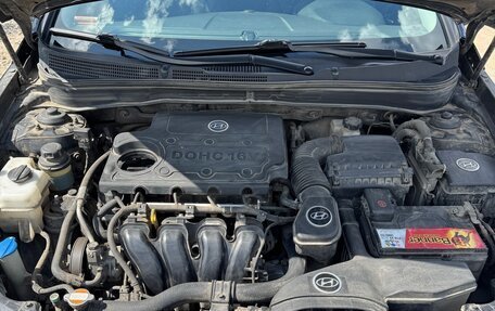 Hyundai Sonata VI, 2010 год, 1 300 000 рублей, 13 фотография