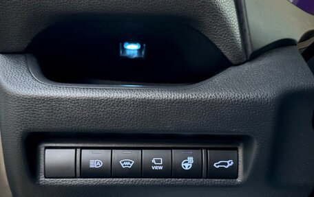 Toyota RAV4, 2019 год, 3 850 000 рублей, 33 фотография