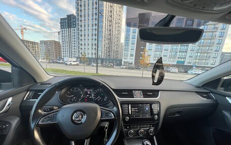 Skoda Octavia, 2017 год, 1 450 000 рублей, 7 фотография