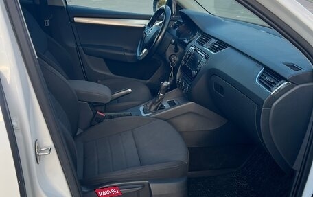Skoda Octavia, 2017 год, 1 450 000 рублей, 17 фотография
