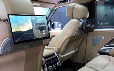 Land Rover Range Rover IV рестайлинг, 2024 год, 26 300 000 рублей, 17 фотография