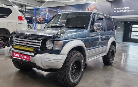Mitsubishi Pajero III рестайлинг, 1991 год, 580 000 рублей, 1 фотография