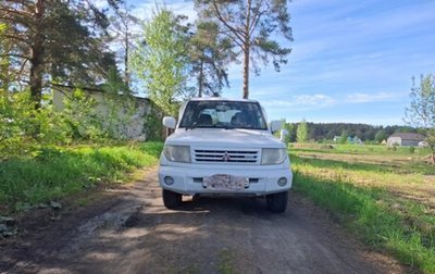 Mitsubishi Pajero iO, 2002 год, 419 000 рублей, 1 фотография