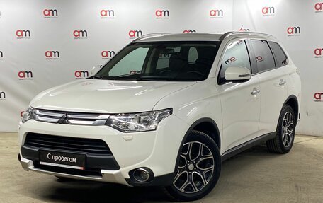 Mitsubishi Outlander III рестайлинг 3, 2014 год, 1 499 000 рублей, 1 фотография