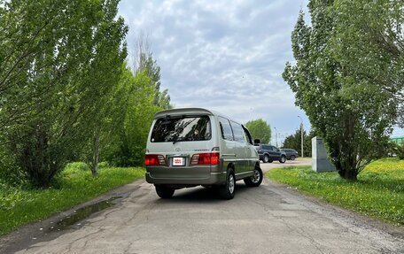 Toyota Grand HiAce I, 2000 год, 1 350 000 рублей, 6 фотография