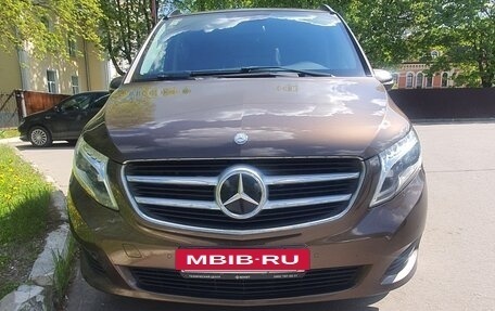 Mercedes-Benz V-Класс, 2015 год, 3 300 000 рублей, 9 фотография