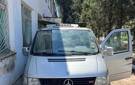 Mercedes-Benz Vito, 2001 год, 600 000 рублей, 2 фотография