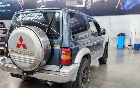 Mitsubishi Pajero III рестайлинг, 1991 год, 580 000 рублей, 3 фотография
