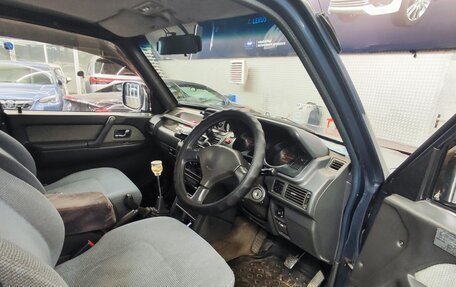 Mitsubishi Pajero III рестайлинг, 1991 год, 580 000 рублей, 10 фотография