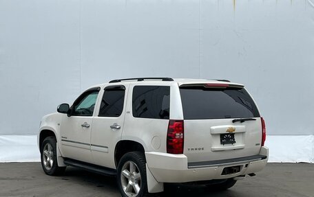 Chevrolet Tahoe III, 2012 год, 1 980 000 рублей, 8 фотография