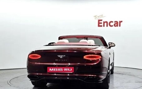 Bentley Continental GT III, 2022 год, 29 400 000 рублей, 4 фотография