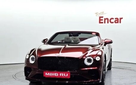 Bentley Continental GT III, 2022 год, 29 400 000 рублей, 3 фотография