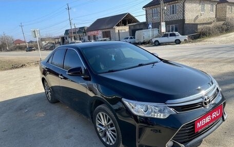 Toyota Camry, 2015 год, 1 650 000 рублей, 4 фотография