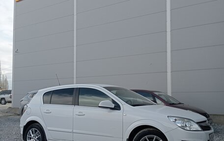 Opel Astra H, 2011 год, 690 000 рублей, 2 фотография