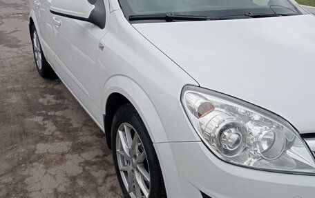 Opel Astra H, 2011 год, 690 000 рублей, 9 фотография