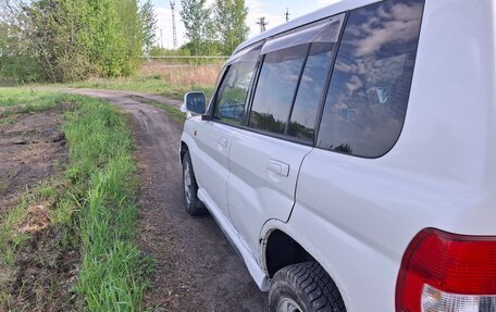 Mitsubishi Pajero iO, 2002 год, 419 000 рублей, 5 фотография