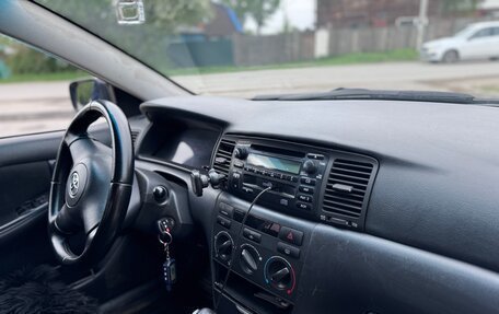 Toyota Corolla, 2005 год, 550 000 рублей, 4 фотография