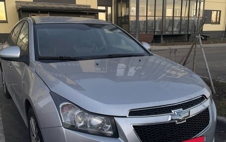 Chevrolet Cruze II, 2010 год, 600 000 рублей, 2 фотография