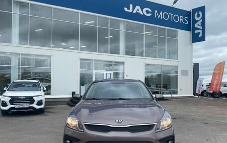 KIA Rio IV, 2018 год, 1 354 000 рублей, 5 фотография