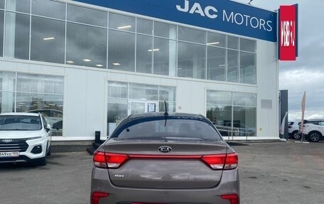 KIA Rio IV, 2018 год, 1 354 000 рублей, 9 фотография