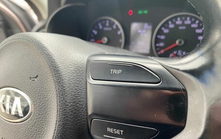 KIA Rio IV, 2018 год, 1 354 000 рублей, 26 фотография