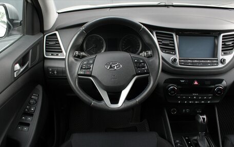 Hyundai Tucson III, 2017 год, 1 950 000 рублей, 23 фотография