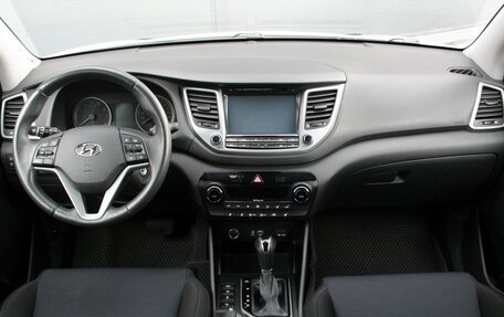 Hyundai Tucson III, 2017 год, 1 950 000 рублей, 24 фотография