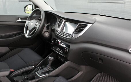 Hyundai Tucson III, 2017 год, 1 950 000 рублей, 22 фотография