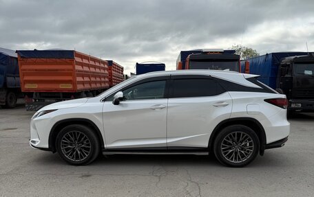 Lexus RX IV рестайлинг, 2021 год, 6 300 000 рублей, 7 фотография