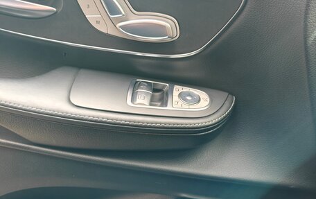 Mercedes-Benz V-Класс, 2017 год, 4 999 000 рублей, 20 фотография