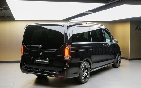 Mercedes-Benz V-Класс, 2024 год, 13 940 000 рублей, 8 фотография