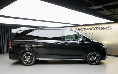 Mercedes-Benz V-Класс, 2024 год, 13 940 000 рублей, 10 фотография