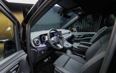 Mercedes-Benz V-Класс, 2024 год, 13 940 000 рублей, 14 фотография