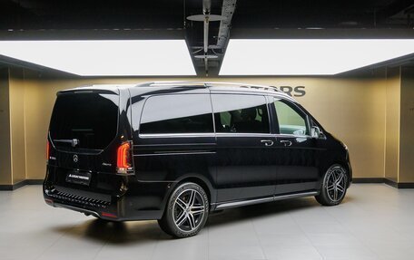 Mercedes-Benz V-Класс, 2024 год, 13 940 000 рублей, 3 фотография