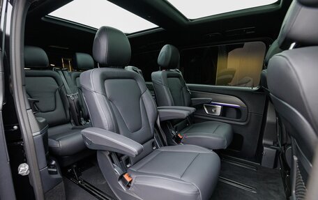 Mercedes-Benz V-Класс, 2024 год, 13 940 000 рублей, 36 фотография