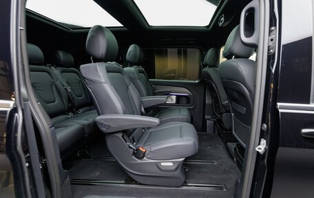 Mercedes-Benz V-Класс, 2024 год, 13 940 000 рублей, 35 фотография