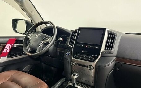 Toyota Land Cruiser 200, 2016 год, 5 200 000 рублей, 14 фотография
