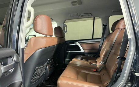 Toyota Land Cruiser 200, 2016 год, 5 200 000 рублей, 15 фотография