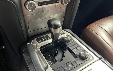 Toyota Land Cruiser 200, 2016 год, 5 200 000 рублей, 18 фотография