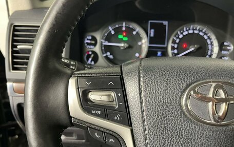 Toyota Land Cruiser 200, 2016 год, 5 200 000 рублей, 19 фотография