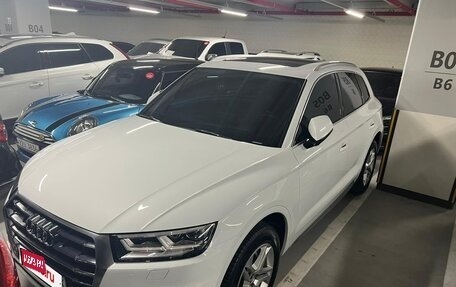 Audi Q5, 2020 год, 4 000 000 рублей, 2 фотография