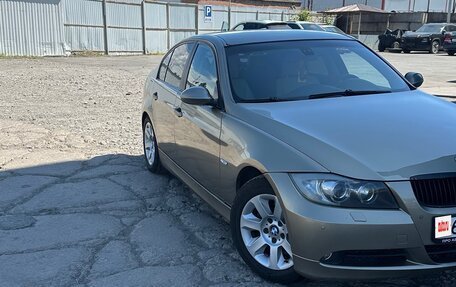 BMW 3 серия, 2005 год, 970 000 рублей, 1 фотография
